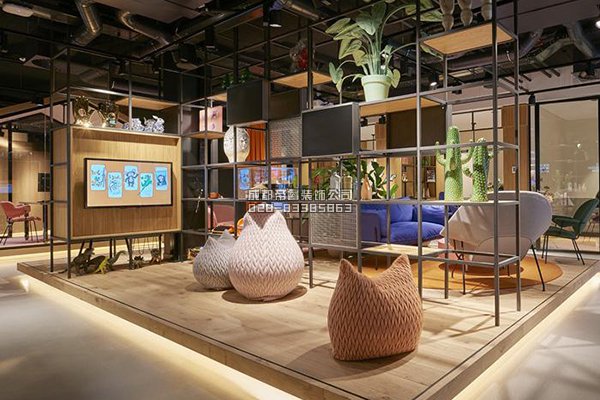 開放式、封閉式辦公室各有什么優(yōu)缺點(diǎn)？